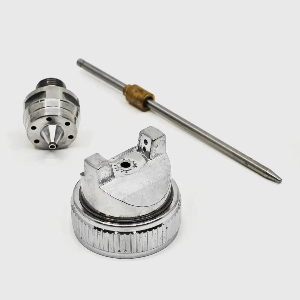 PIŠTOLJ ZA LAKIRANJE SA 3 MLAZNICE